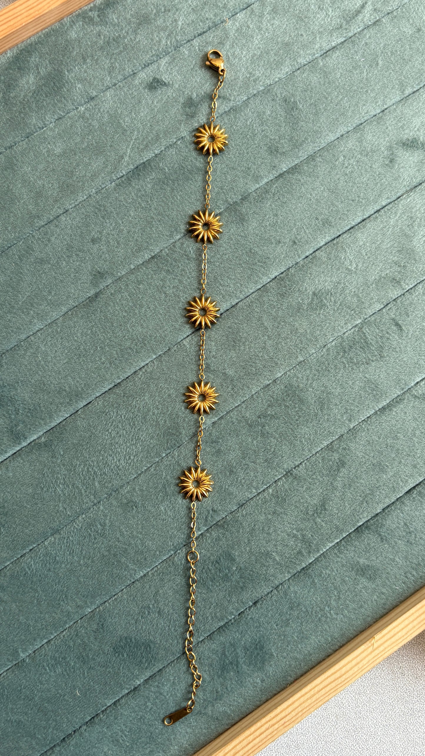 Flower Chain Bracelet