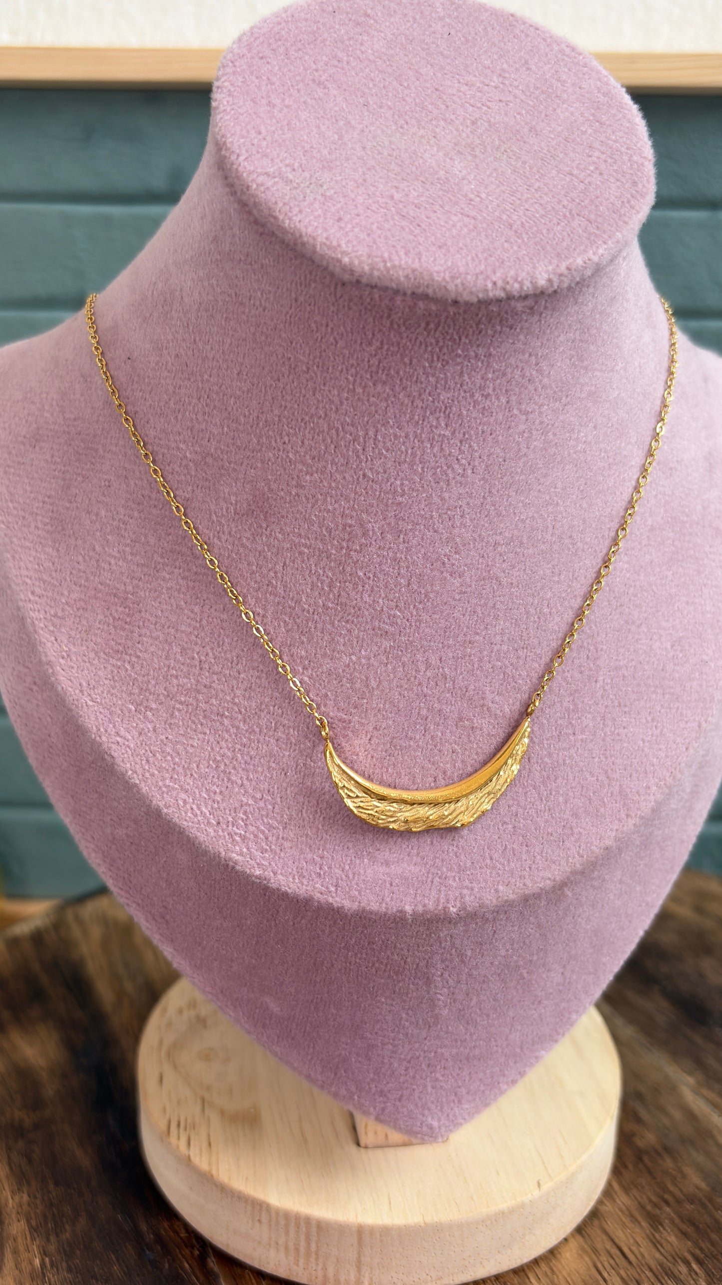 Anti Tarnish gold pendant Chain
