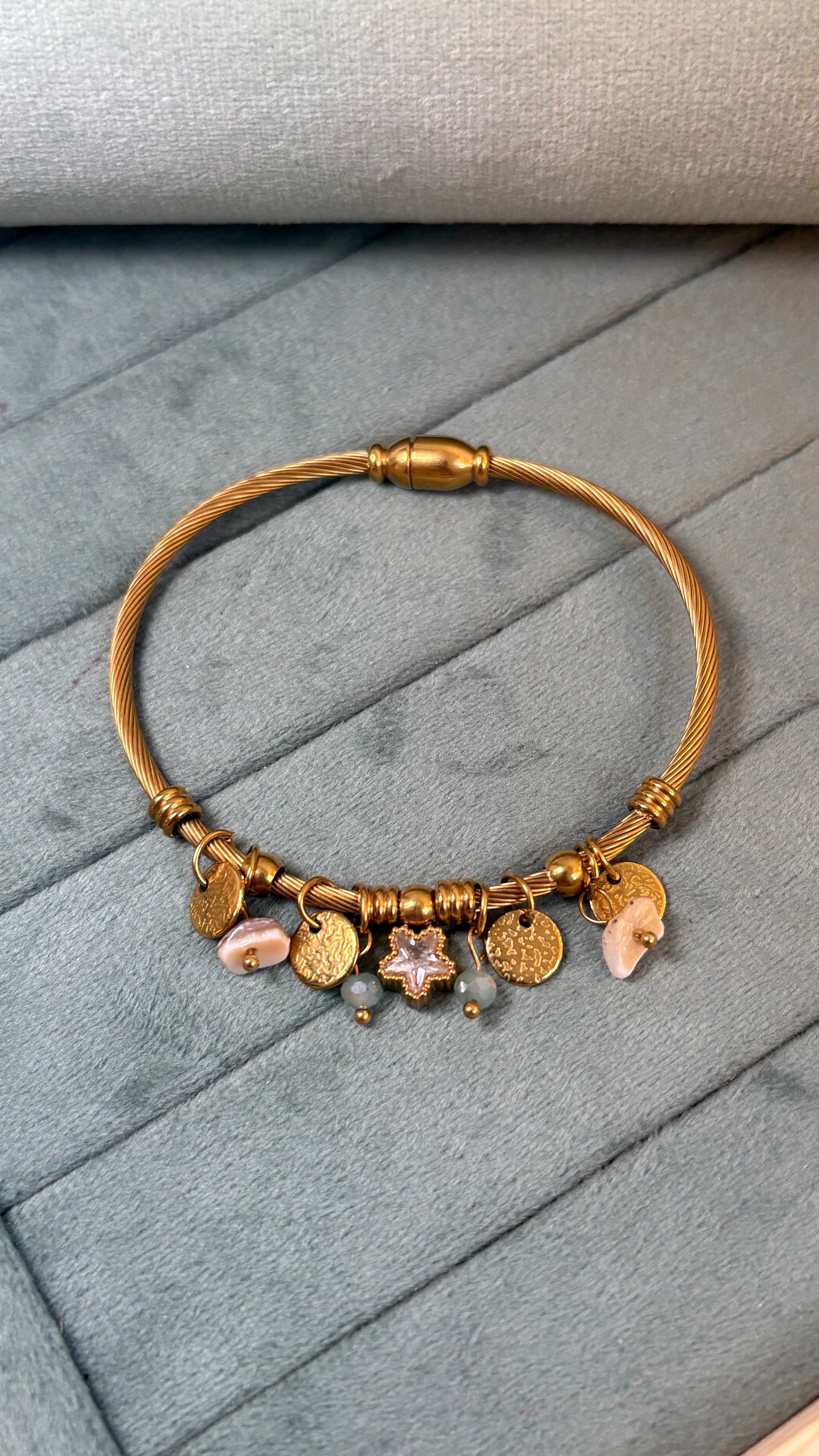 Charm 2.4 to 2.6 size kada