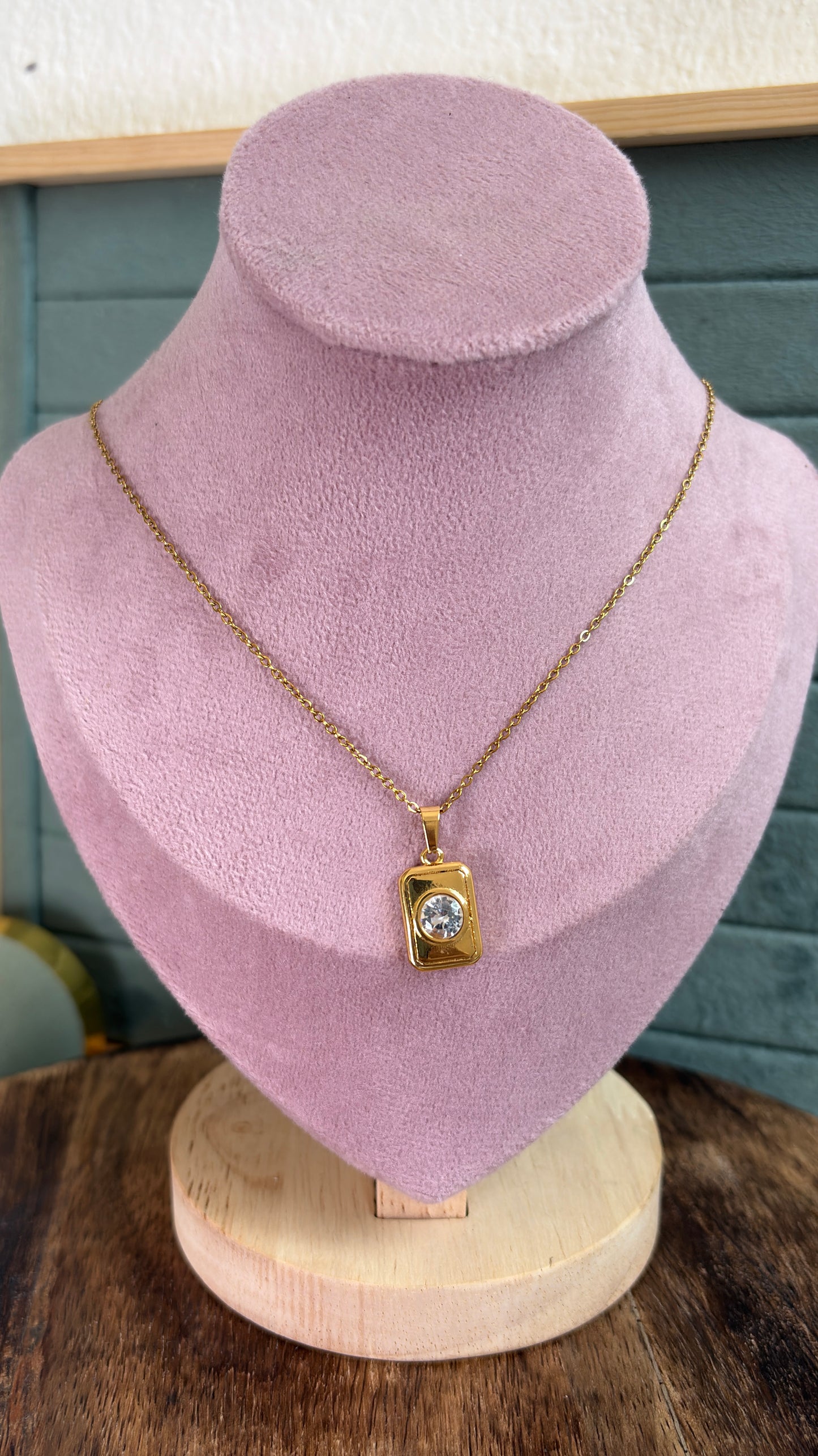 Anti Tarnish Chain Pendant