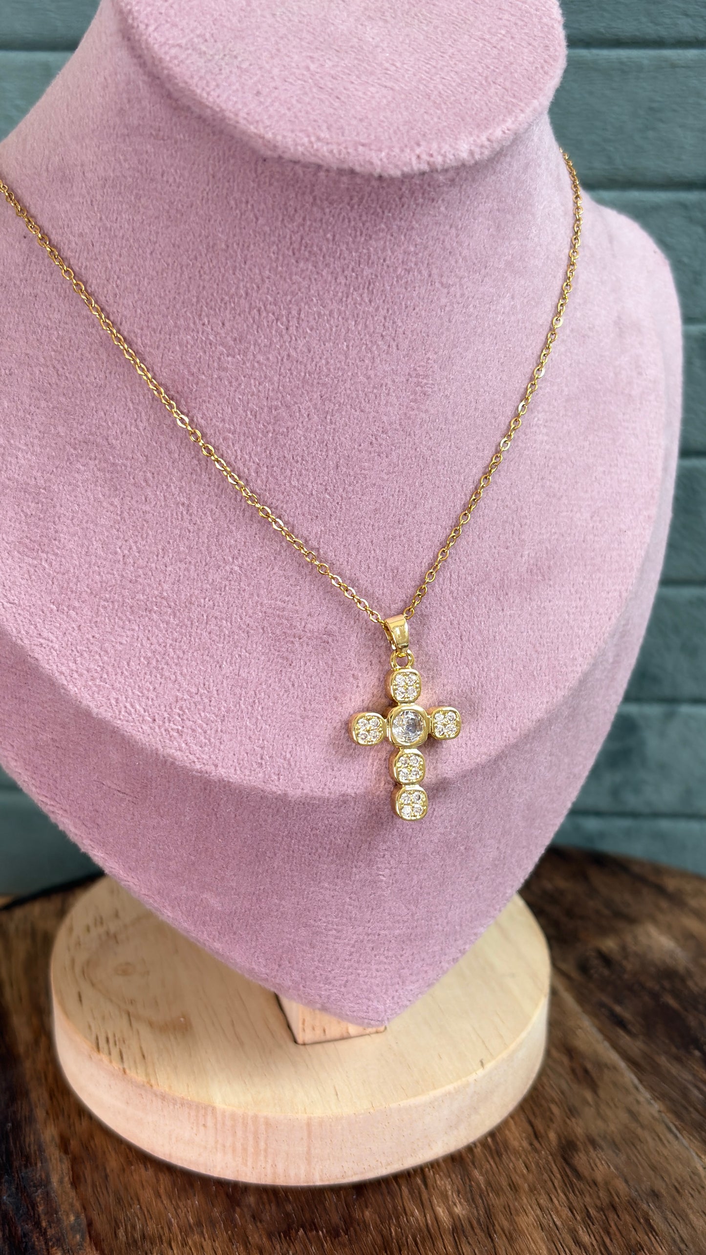Simple Chain Pendant