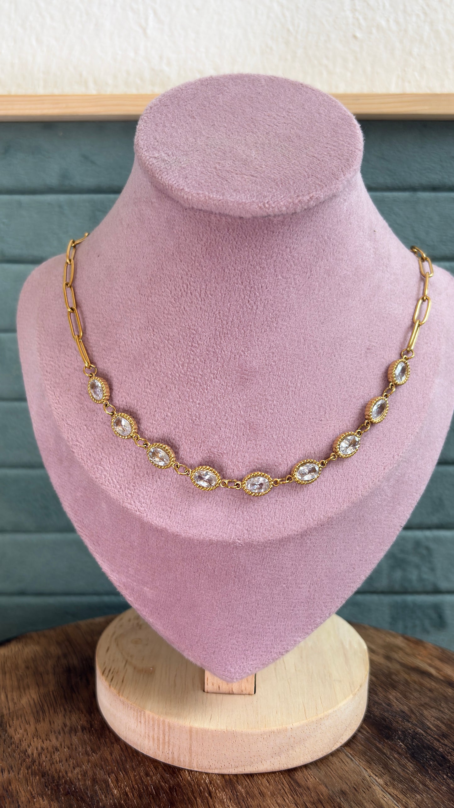 Anti Tarnish White stone Necklace