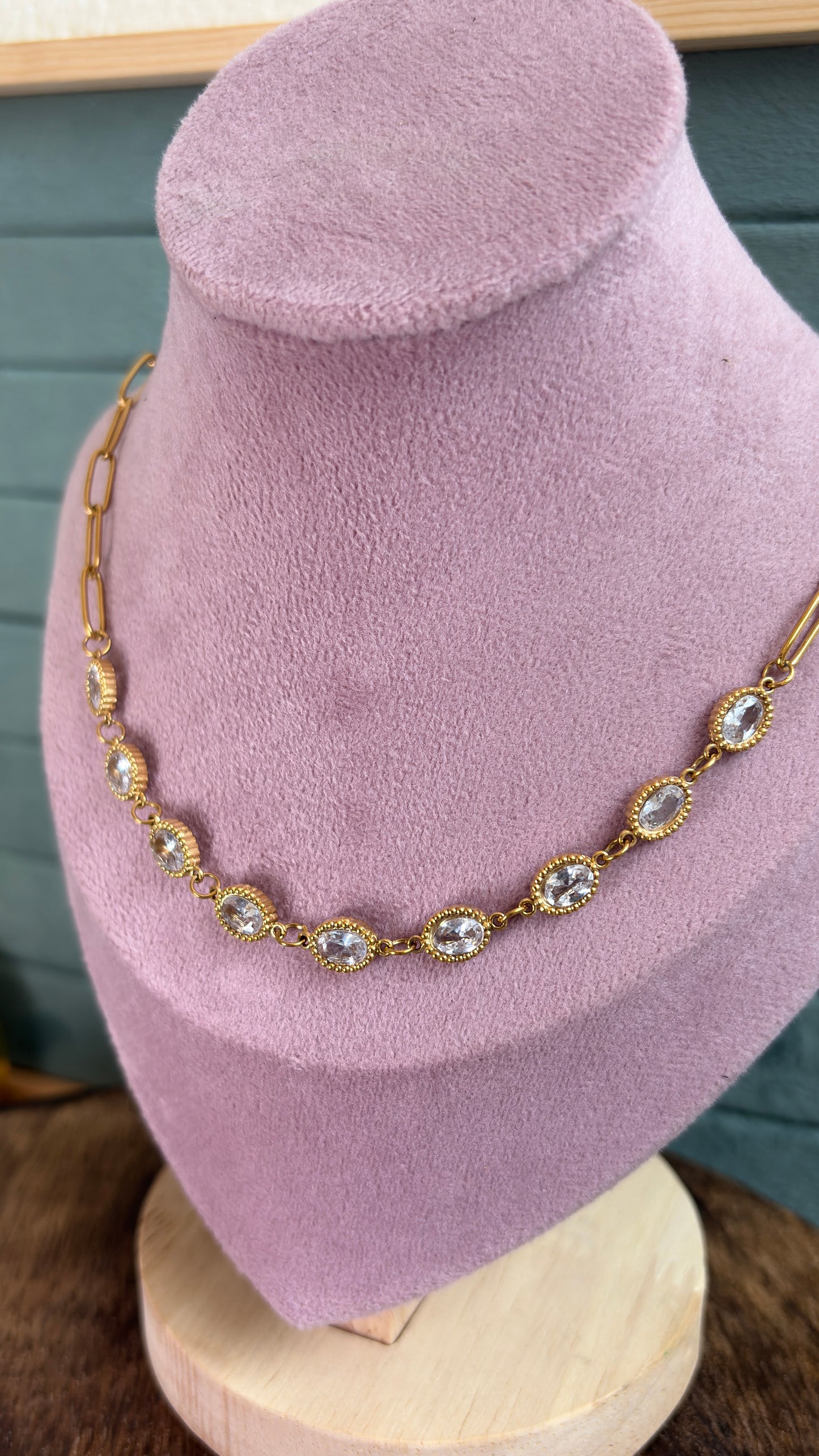 Anti Tarnish White stone Necklace