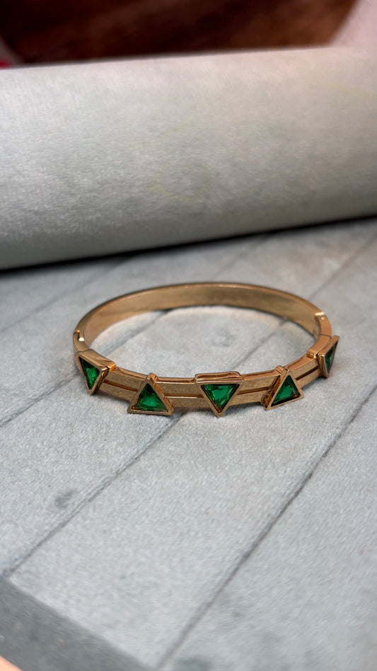 Green Stone Thin Wrist Kada